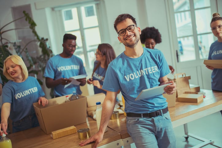 Millenials-Volunteering